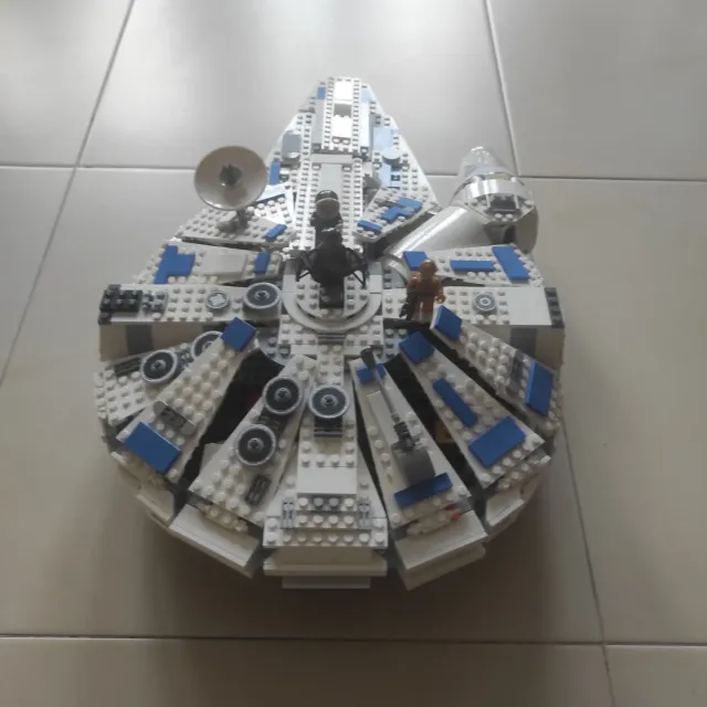 Nave Lego Millennium Falcon
