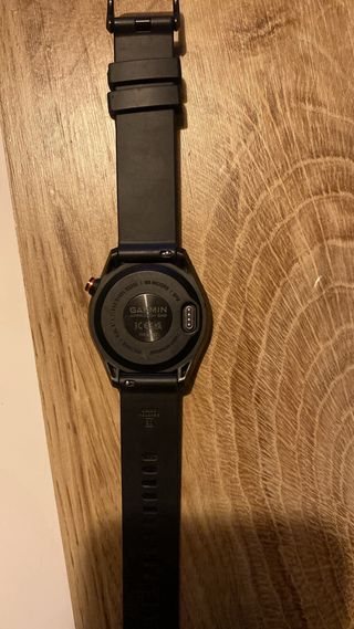 Reloj Garmin Approach S42 Golf + Cargador