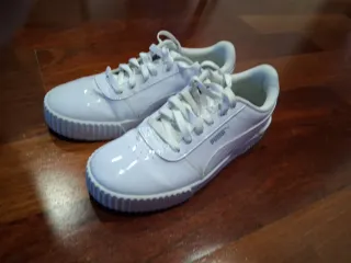 Zapatillas Puma Carina Street Talla 40
