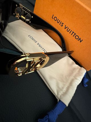 Gafas Louis Vuitton Negras y Doradas Nuevas