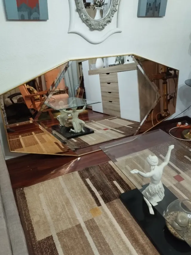 Espejo Grande Geométrico Dorado