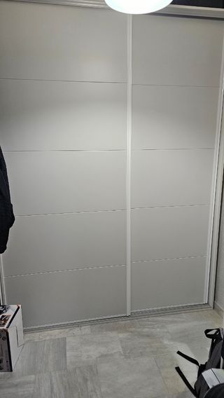 Puertas de armario correderas