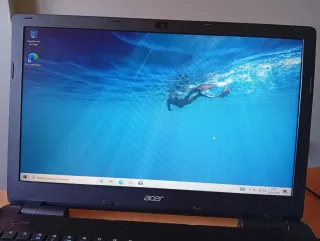 ACER E5-551 Ordenador portátil