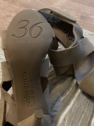 Sandalias piel, Pedro García. nº36