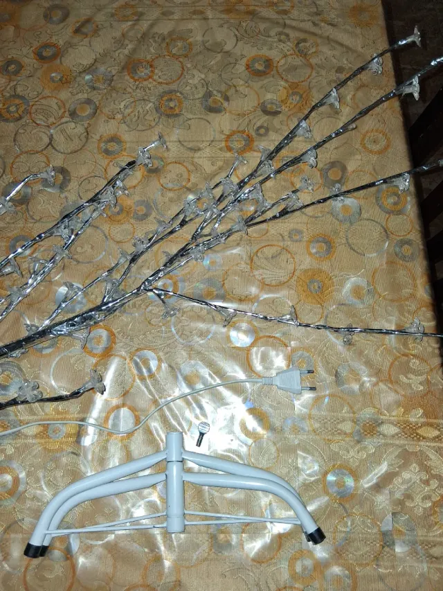 Albero luminoso decorativo fiori