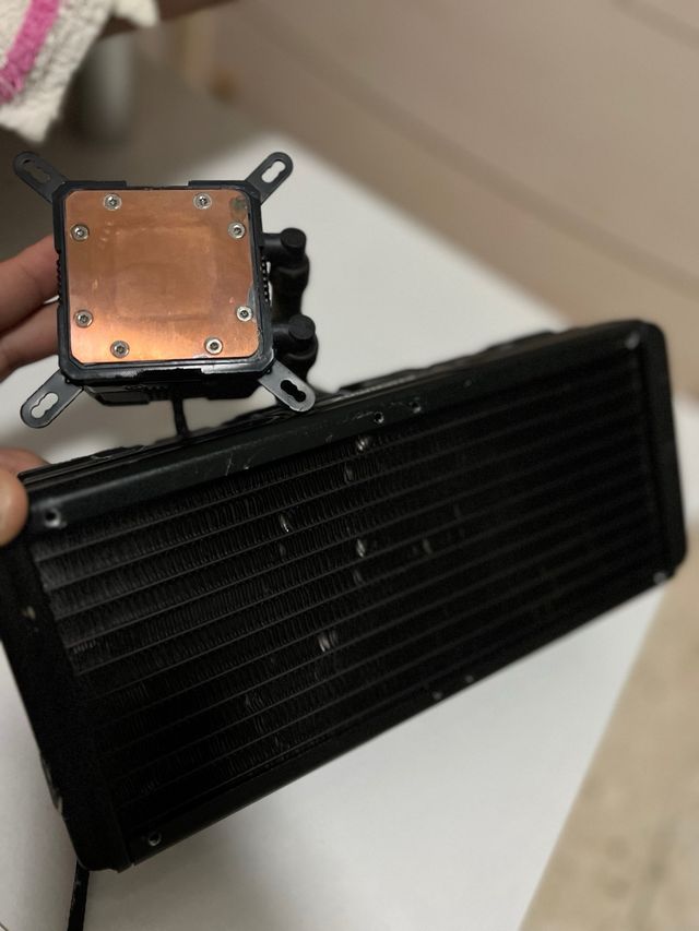 Sistema de refrigeración líquida Enermax