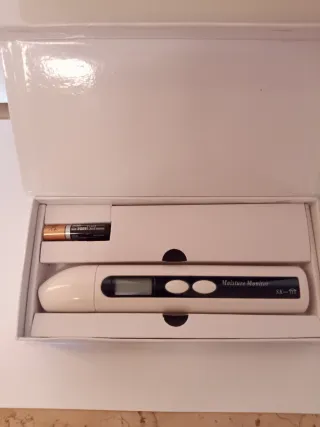 Misuratore digitale idratazione pelle