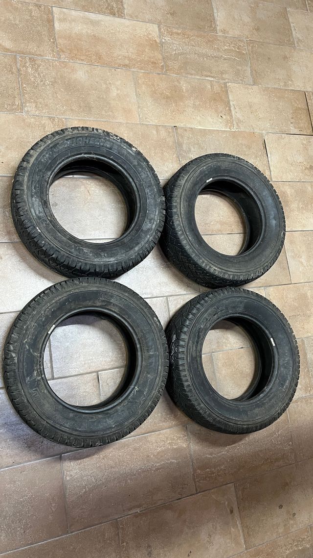 Neumáticos Michelin 225/70/16