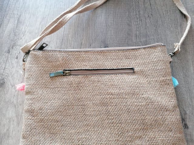 Bolso de Yute con Adornos