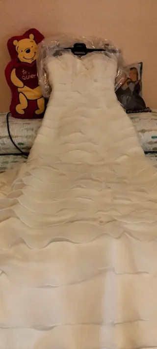 Traje de Novia Blanco con Volantes
