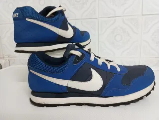 Zapatillas Nike Talla 39, 24'5cm.Unisex, Azul/Blan