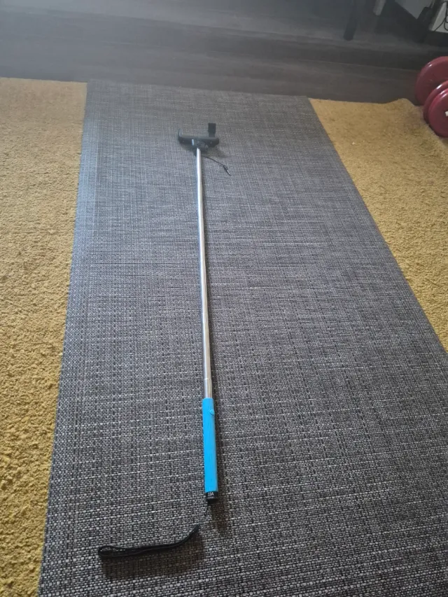 Palo Selfie Azul con Cable Jack 3.5mm