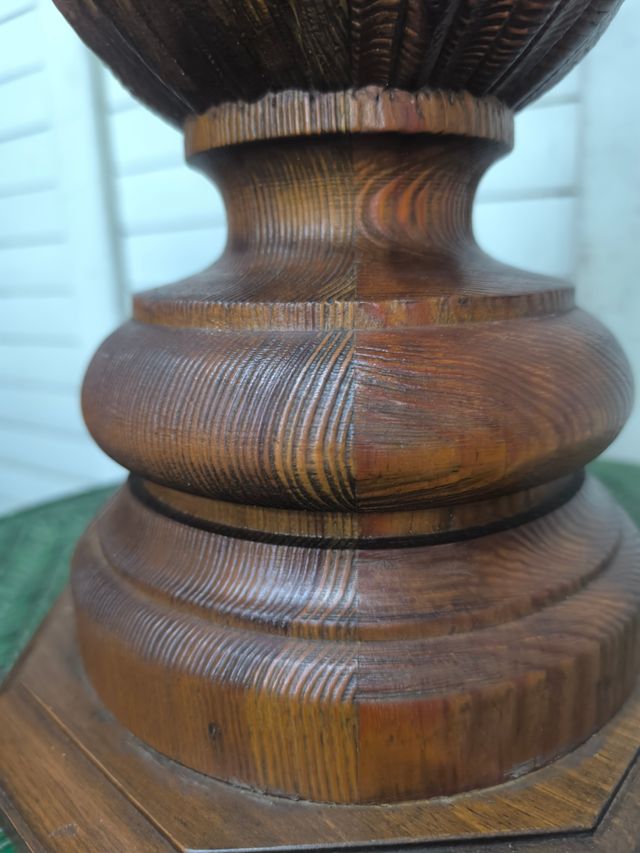 Lampada in legno antico, grande