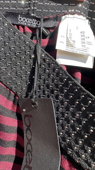 Falda larga a rayas morado y negro