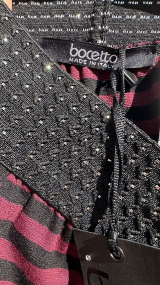 Falda larga a rayas morado y negro