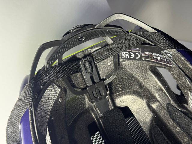 Casco ABUS Movistar 2025 Nuevo
