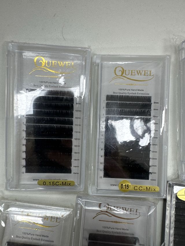 Extensiones de pestañas QueWel y Nagaraku