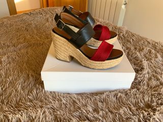 Bimba y Lola Sandalias Cuña Talla 40