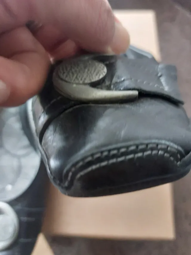 Fluchos Negro y Plata Slingback