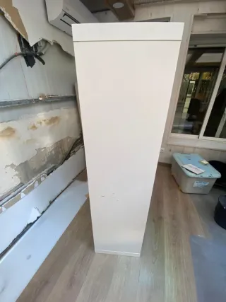Estantería Kallax Ikea con 8 cajones y una caja