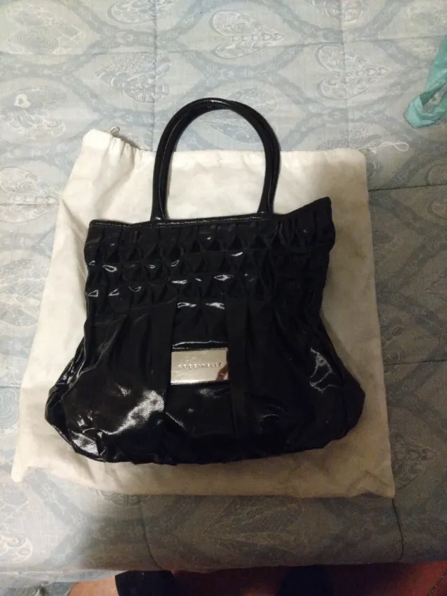 Borsa Coccinelle nera