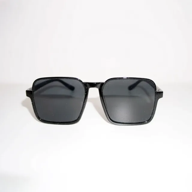 Gafas de sol cuadradas negras