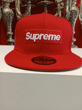 Gorra New Era 59Fifty Roja Supreme Talla 7.3/8