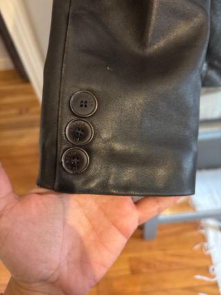 Americana de piel negra