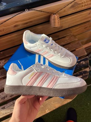 Zapatillas Adidas Samba Blancas y Rosas