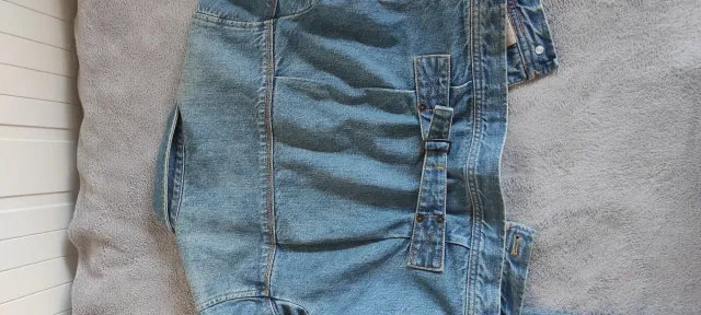 Ralph Lauren. Cazadora vaquera niña