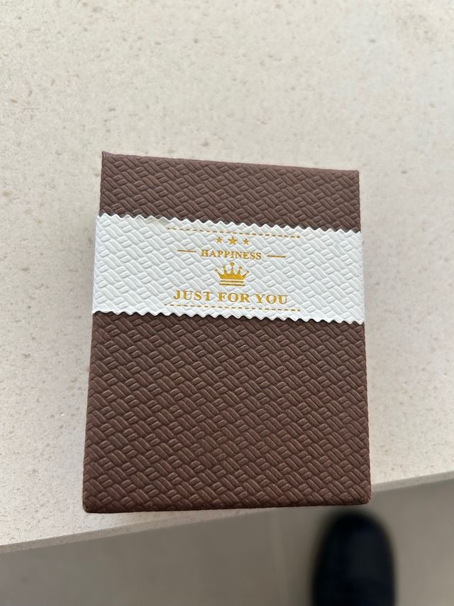 Pendientes Abejas Doradas con Piedra Negra