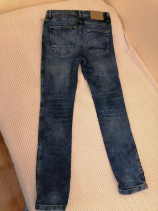 Pantalón vaquero Pull&Bear Skinny Hombre Talla M