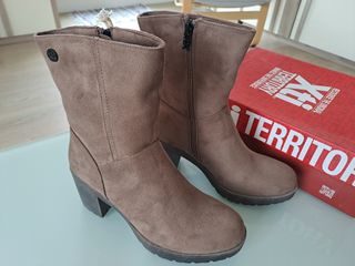 Botines Nuevos XTI Antelina Taupe T.39