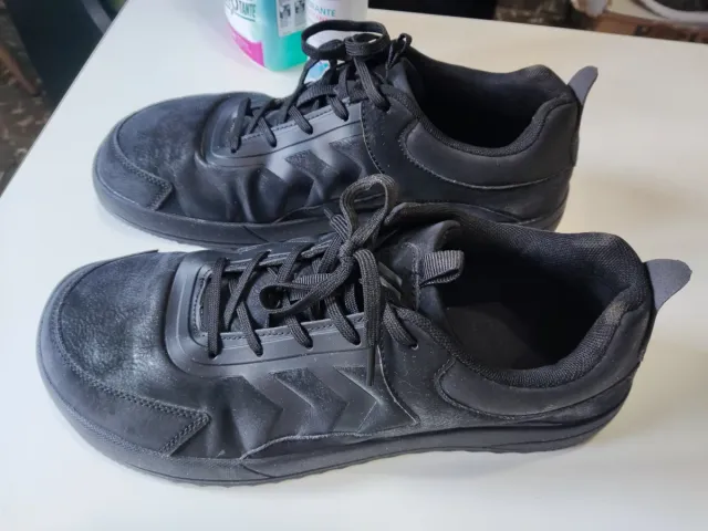 Zapatillas barefoot negras