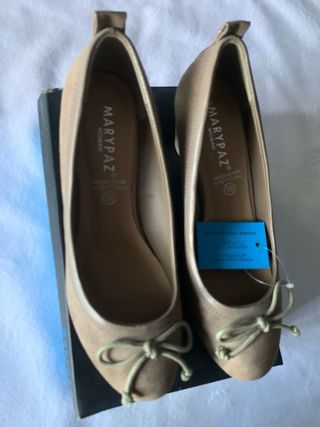 Zapatos de tacón marrones