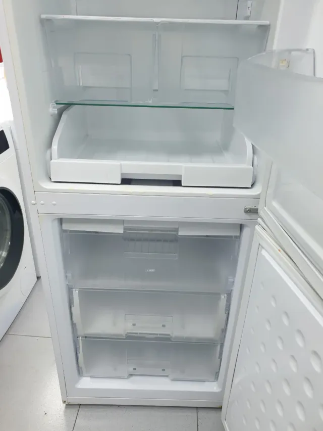 Nevera 1.85m x 60cm con garantía