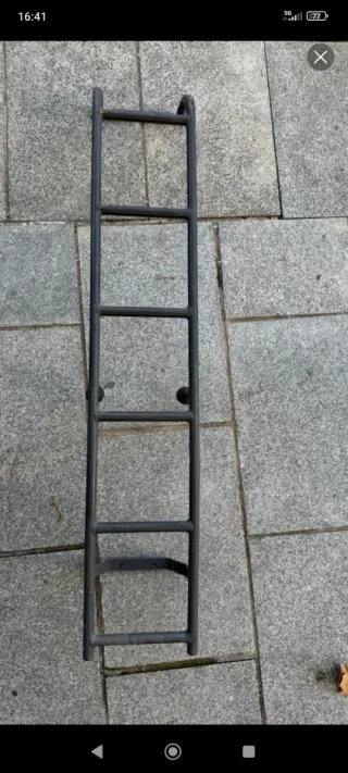 Escalera furgoneta