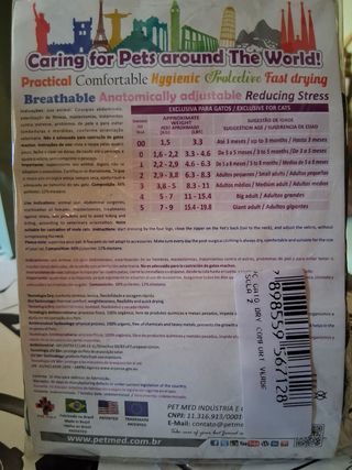 Ropa post- cirugías y confor para gatos.