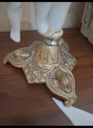 Candelabri in metallo e porcellana di capodimonte