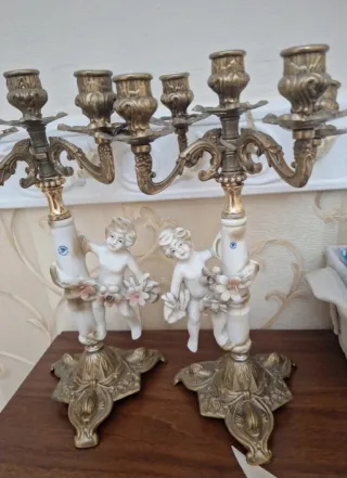 Candelabri in metallo e porcellana di capodimonte
