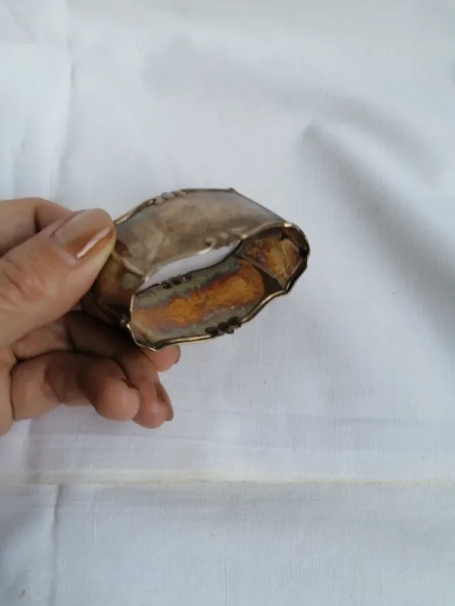 Servilletero de alpaca con inicial G