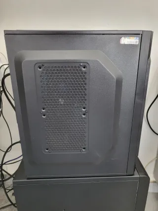 Computer Zalman i5 ,8 gb ram, 250 SSD