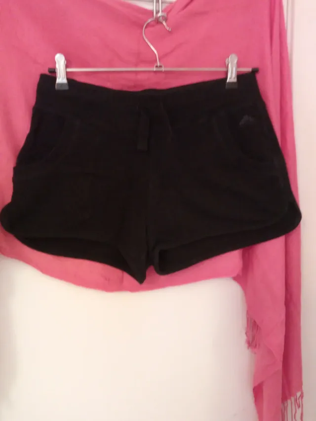 Shorts deportivos negros