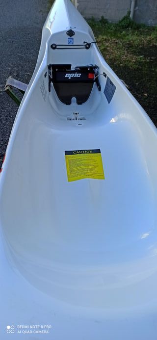 Surfski (Piragua de mar) Epic punta roja. V-10L