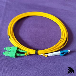 Latiguillo Fibra Duplex 5M Amarillo LC/UPC-SC/APC