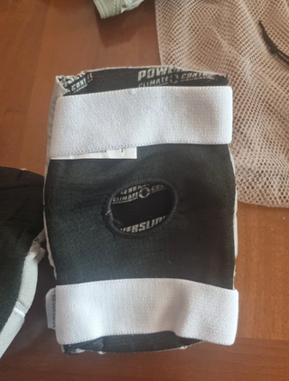 Set protezioni Powerslide NUOVO skate/bici/roller