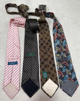 Lote de 4 corbatas de hombre
