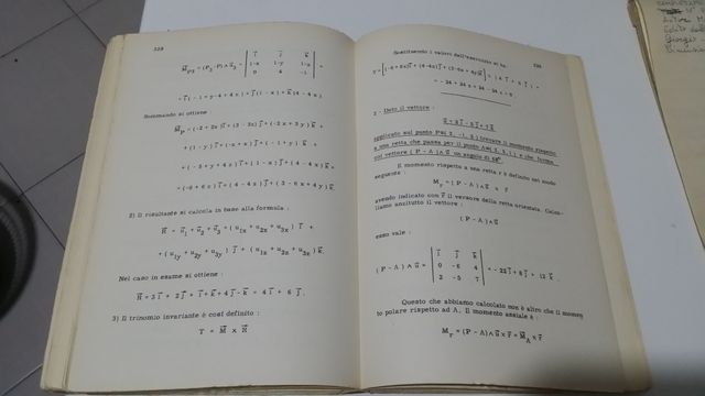 CALCOLO VETTORIALE ESERCIZI COMPLETAMENTE RISOLTI