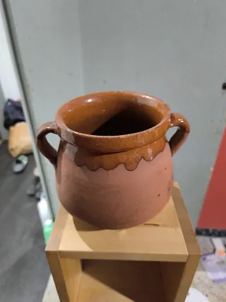 Puchero de Barro con Asas