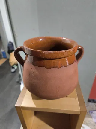 Puchero de Barro con Asas